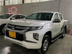 میتسوبیشی L200